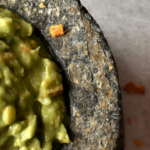 Pot de guacamole sans fodmaps pour l'apéritif